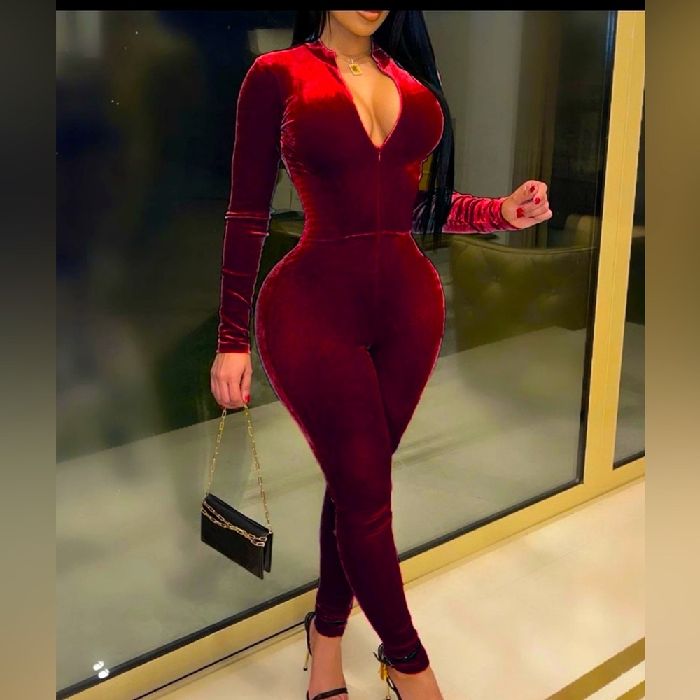 RED, VELVET, LONG SLEEVE BODYSUIT W/FRONT ZIPPER